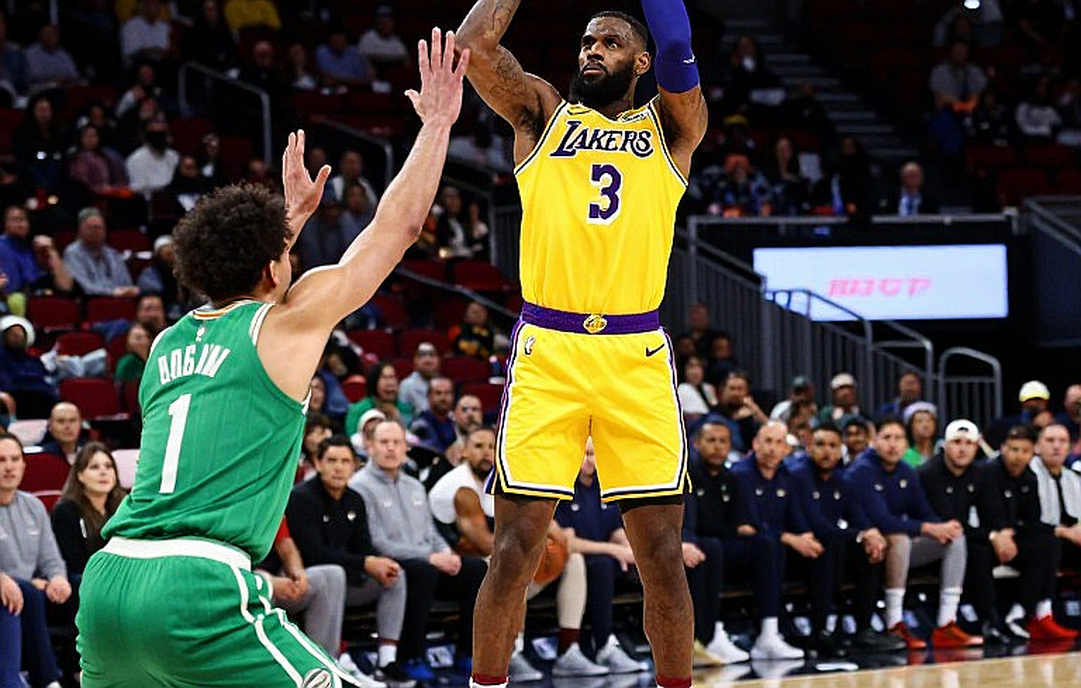 Vezenkov ghi 36 điểm, Dimitrijevic lập triple-double: Vòng loại EuroBasket 2029 chứng kiến màn trình diễn của những 'người khổng lồ' Đông Âu