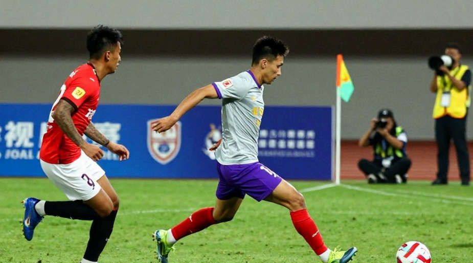 V.League và đội tuyển Việt Nam: khoảng trống dữ liệu giữa sân cỏ và phòng họp V.League và đội tuyển Việt Nam: khoảng trống dữ liệu giữa sân cỏ và phòng họp