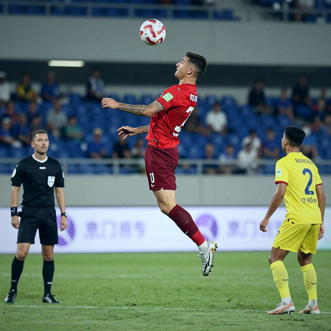 Trần Thị Kim Thanh, 10 lần cứu thua và phút 109: tuyển nữ Việt Nam thua Trung Quốc 0-1