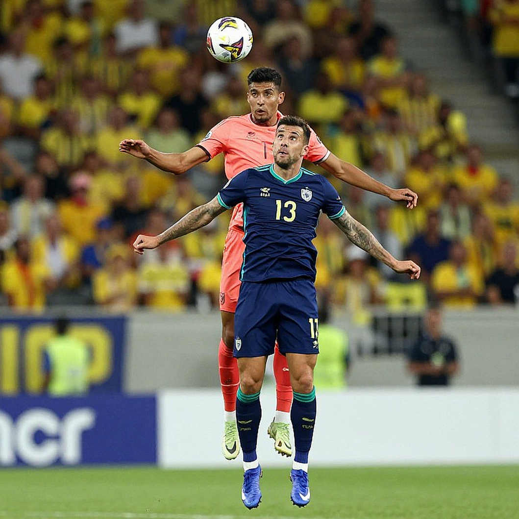 Vietnam Fields Strongest Lineup Against Pakistan: Dinh Bac, Hai Long, Minh Hoang and Kim Sang-sik's Reckoning Vietnam Fields Strongest Lineup Against Pakistan: Dinh Bac, Hai Long, Minh Hoang and Kim Sang-sik's Reckoning
