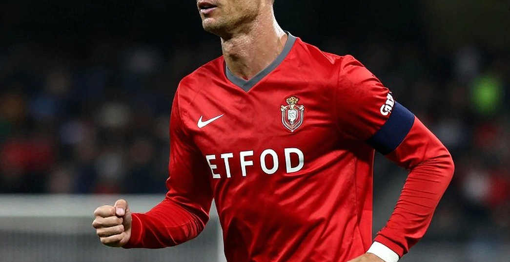 Thái Lan 2-0 Việt Nam: Cú sút xa phút thứ 10 và khoảng trống chiến thuật mà một bàn thắng đẹp che khuất