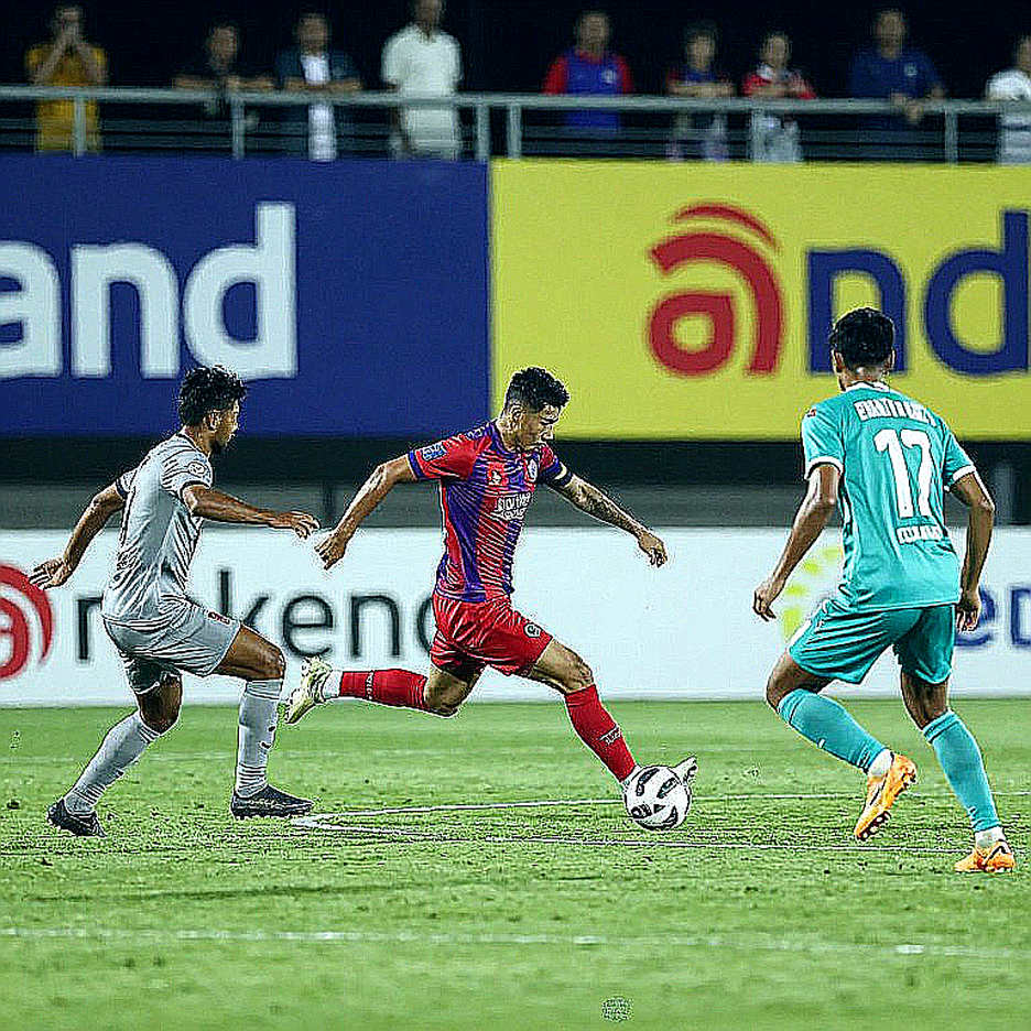 Barcelona 5-1 Feyenoord: Năm bàn thắng, bốn người ghi bàn và bài kiểm tra chiều sâu đội hình của Hansi Flick