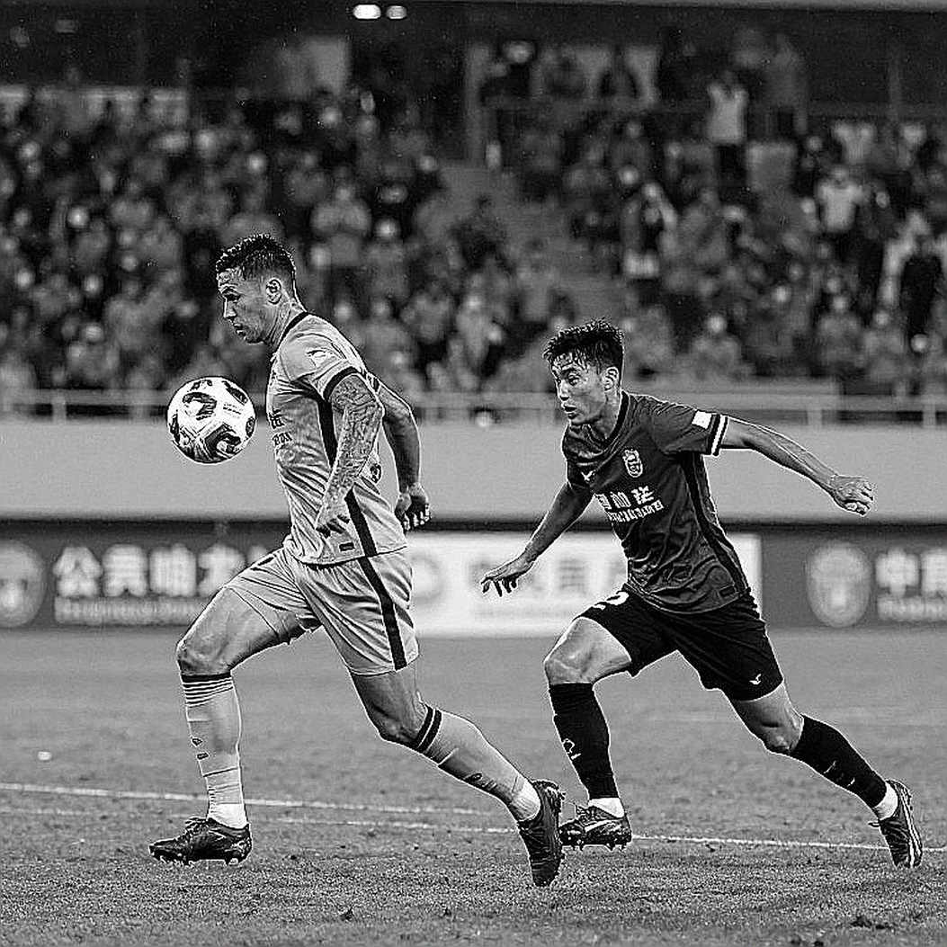 U23 Việt Nam 0-1 U23 Uzbekistan: khối ba trung vệ, khoảng trống sau lưng và cái bẫy mang tên "chỉ cần hòa" U23 Việt Nam 0-1 U23 Uzbekistan: khối ba trung vệ, khoảng trống sau lưng và cái bẫy mang tên "chỉ cần hòa"