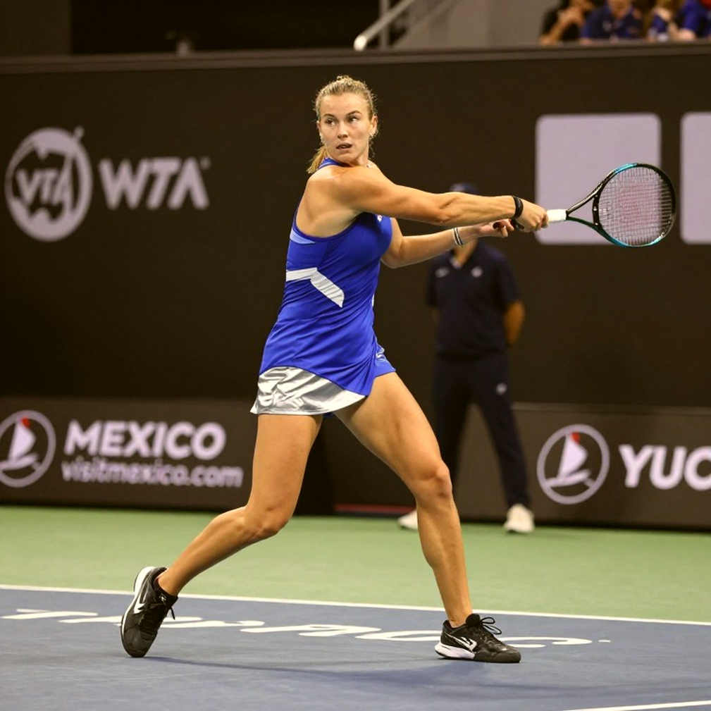 Sabalenka vượt qua Pegula, tiến gần hơn đến hat-trick US Open Sabalenka vượt qua Pegula, tiến gần hơn đến hat-trick US Open