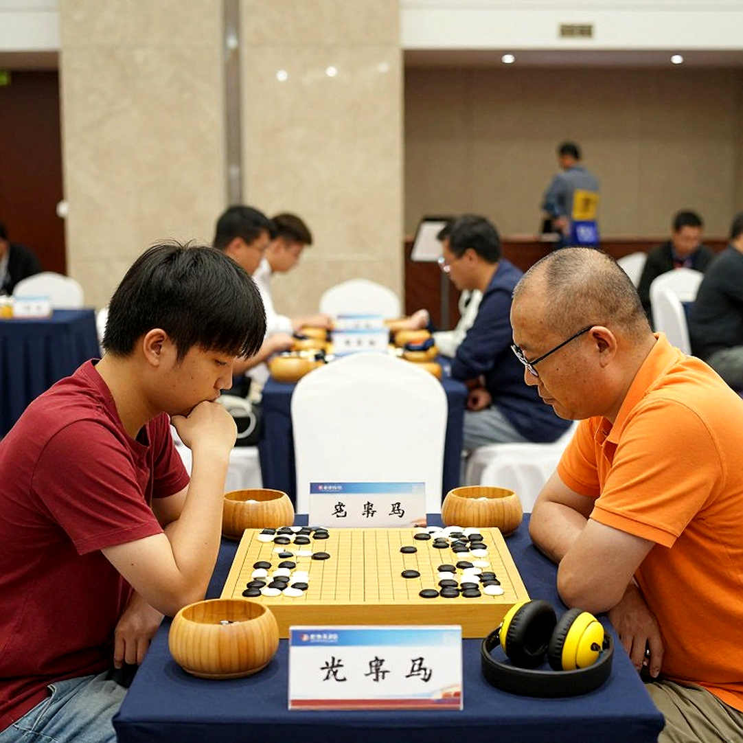 5.e5! Ở Samarkand: Jobava, Daniel King và cái bẫy không bao giờ cũ