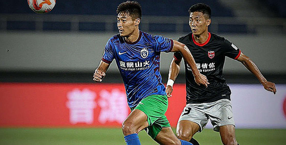 Bàn thứ 979 của Ronaldo: giải mã cú đánh đầu phút 21 và kinh tế học của cột mốc 1.000 bàn Bàn thứ 979 của Ronaldo: giải mã cú đánh đầu phút 21 và kinh tế học của cột mốc 1.000 bàn