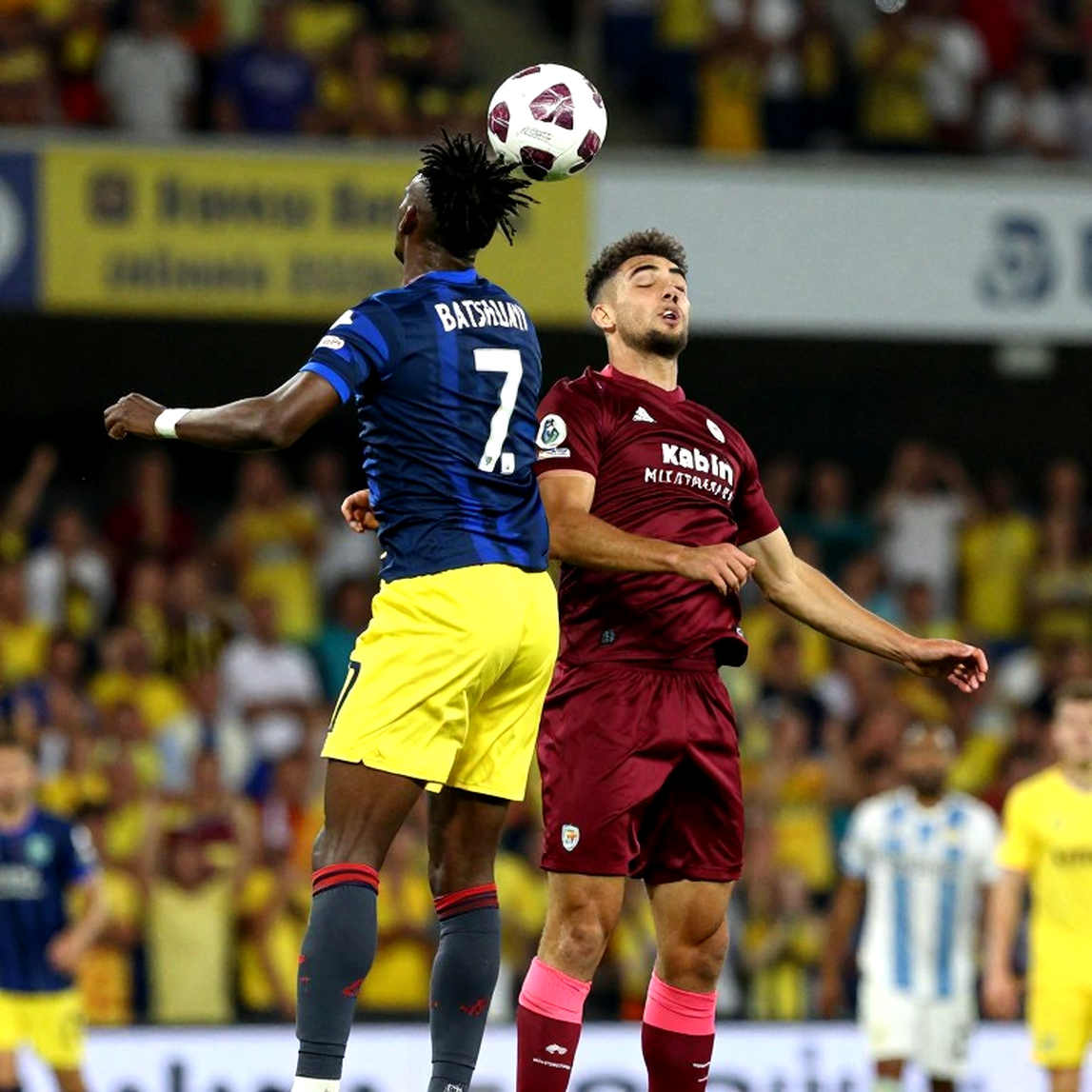 Dortmund's 1-0 Win at Stuttgart: The Power of Pragmatism and Defensive Signals from MHPArena